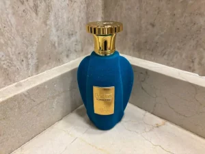 Paris Corner Voux Turquoise EDP